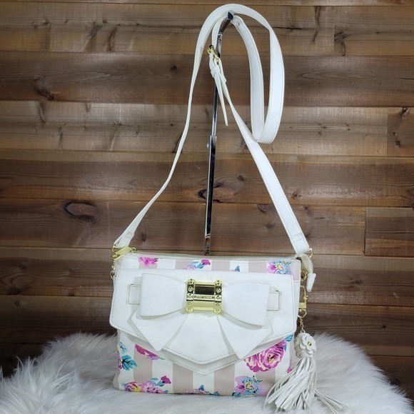 Betsey Johnson Floral Bow Flap Tassel Multi-Compartment Crossbody Bag - Picture 1 of 13